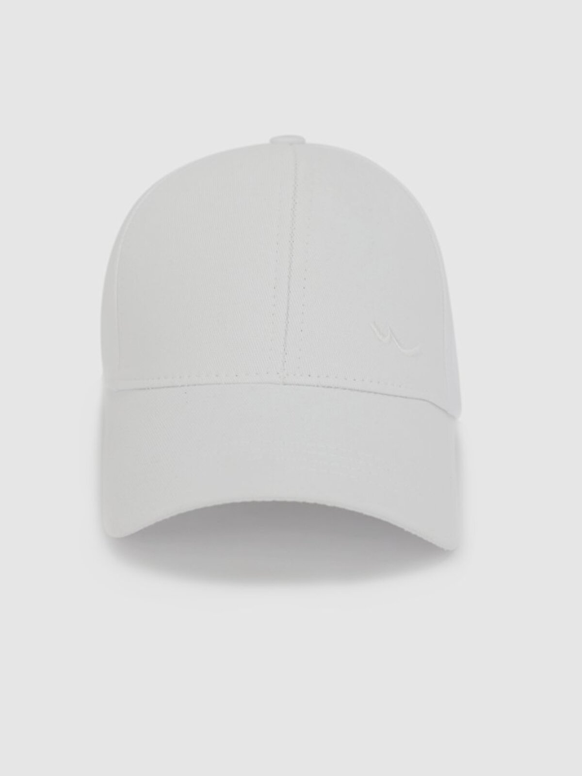 LTB Beyaz Şapka. 1