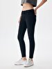 Lonia Mid Rise Orta Bel Jean Trousers