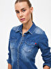 Lucinda Sli̇m Jean Shirt