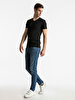 V-neck Black T-shirt