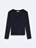 V-neck Ribbed Navy T-shirt