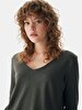 V-neck Long Sleeve Green T-shirt