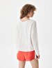 Incision Wide Collar Pale Looking Dust T-shirt