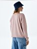 Incision Wide Collar Pale Looking Lilac T-shirt