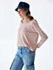 Incision Wide Collar Pale Looking Lilac T-shirt