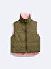 Zipper Closing Li̇ghtly Padded Vest