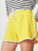 Striped Short Geel Shorts