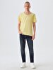 V-neck With Pockets Yellow T-shirt