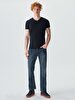 V-neck Basic Fit Black T-shirt
