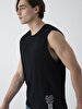 Writing With Print Crew Neck Short Sleeve Regular Black Athlete