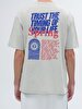 Basic Surface With Print Comfortable Cut Loose Grey T-shirt
