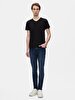 V-neck Basic Short Arm Slim Black T-shirt