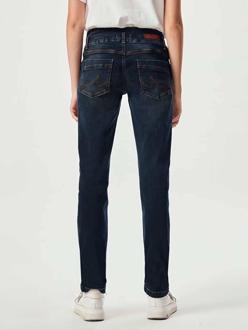 Zena Slim Jeans