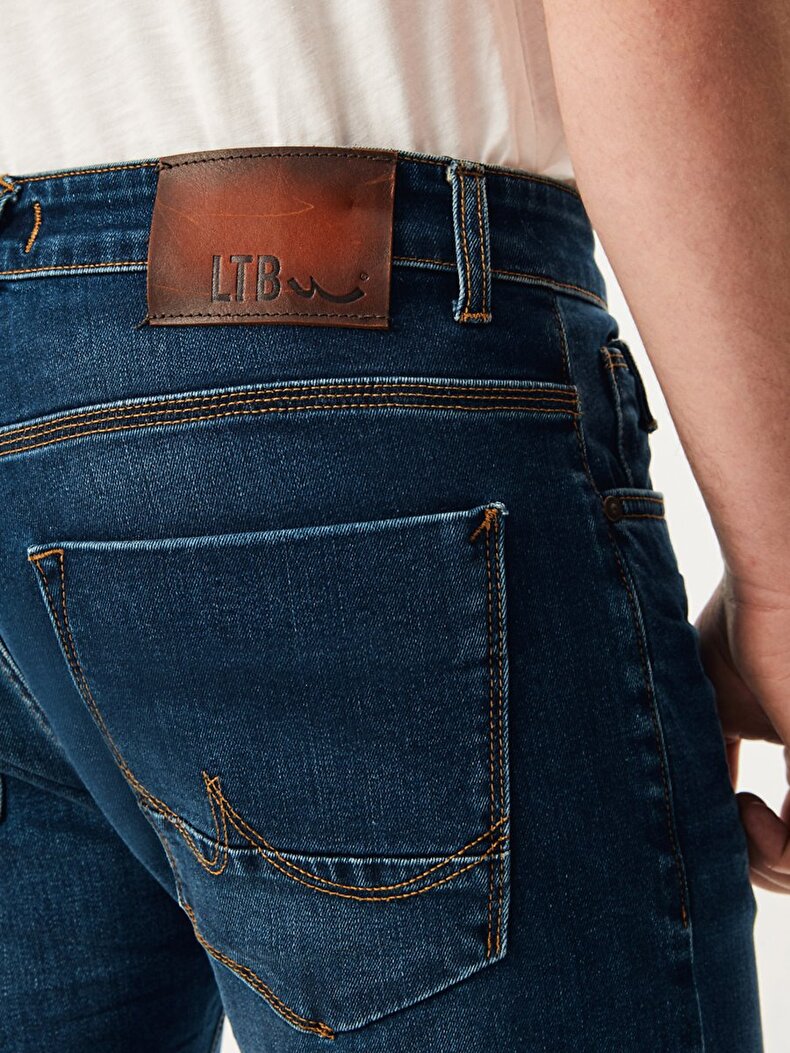 Joshua Slim Jeans