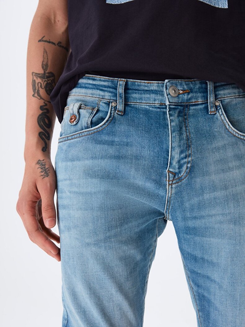 Joshua Slim Jeans