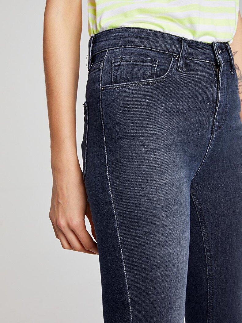BROEK 