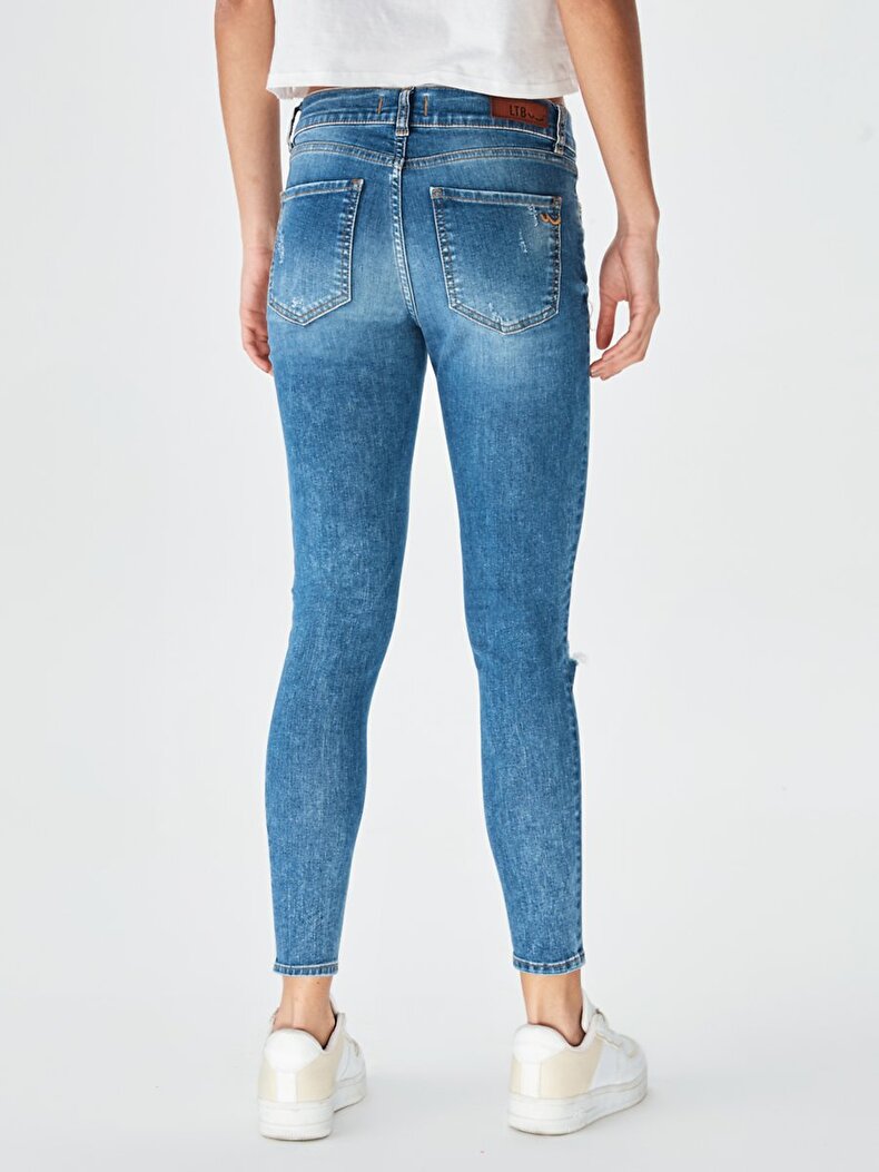 Lonia Super Skinny Jeans