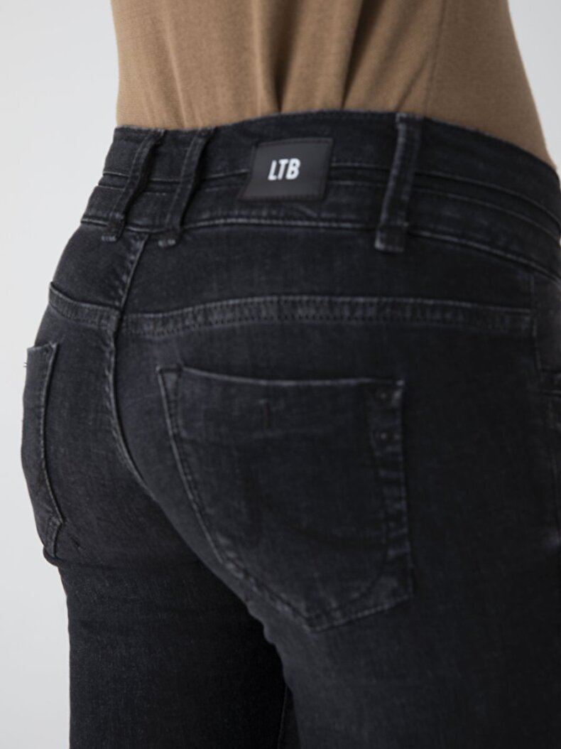 Julıta X Dar Paça Düşük Bel Jean Pantolon