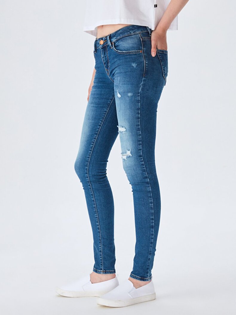 Nicole Orta Bel Jean Hosen