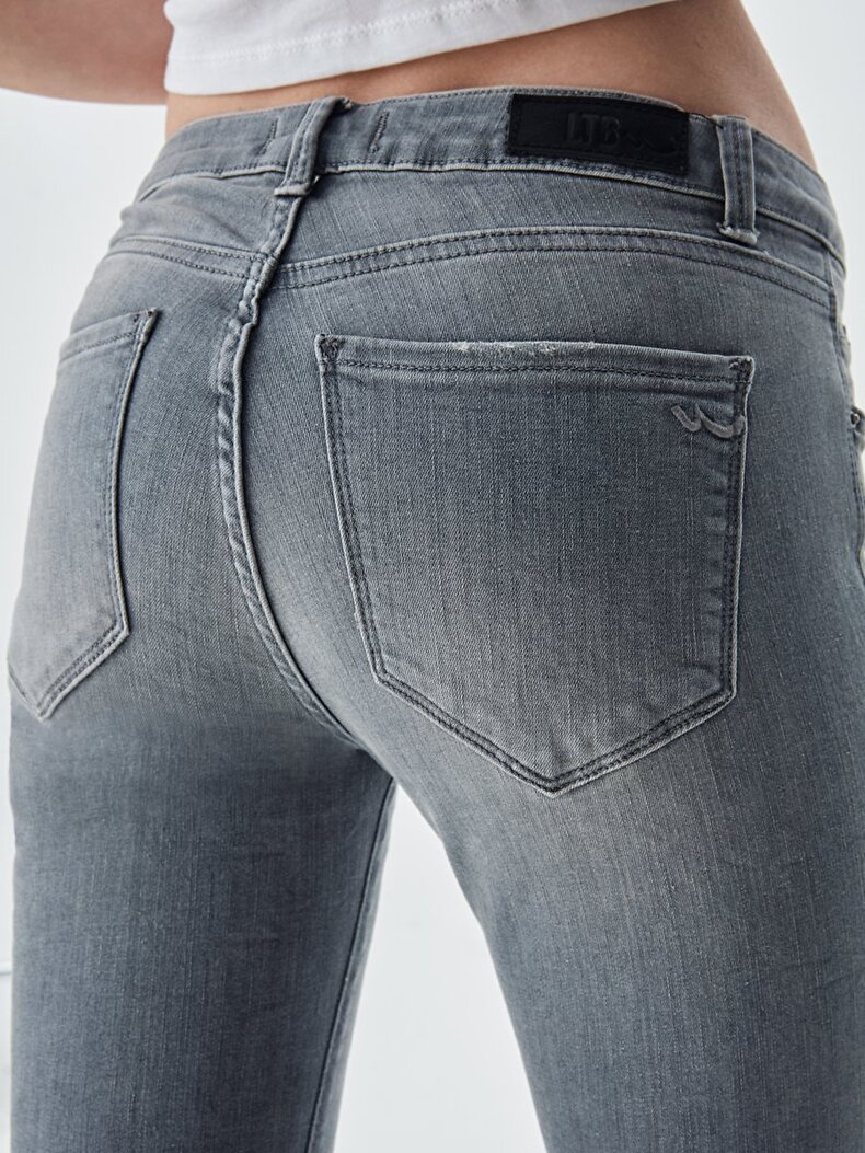 Nicole Orta Bel Jean Hosen
