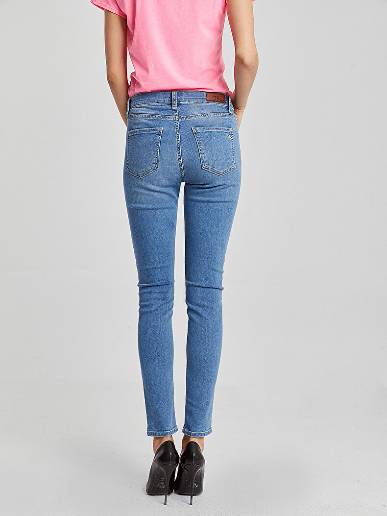 Arline High Waist Straight Cut Jeans Hosen