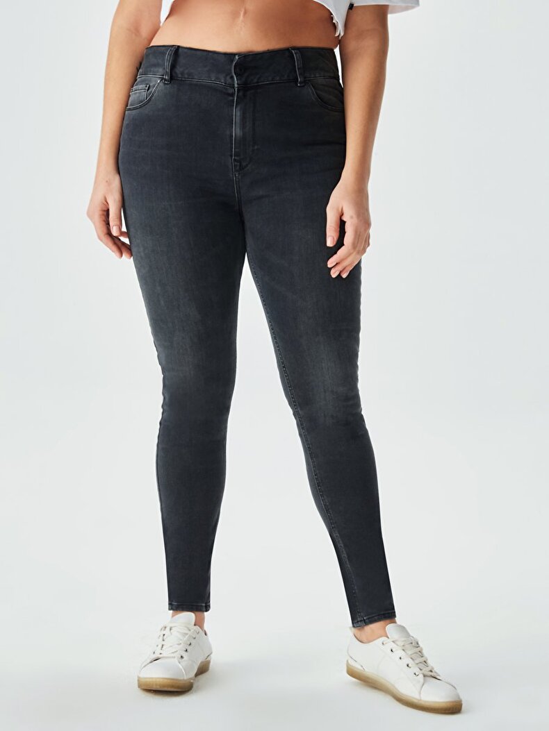 Arly Straight Cut Jeans Hosen