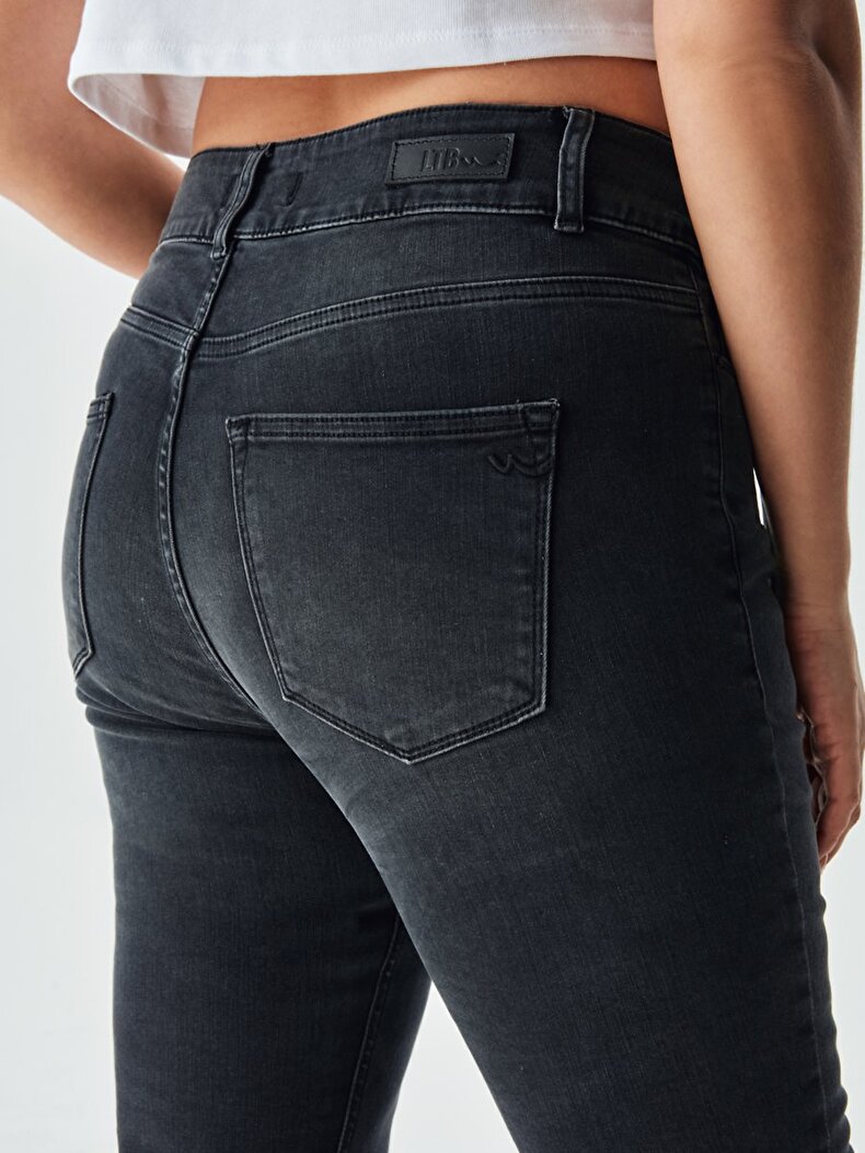 Arly Straight Cut Jeans Hosen