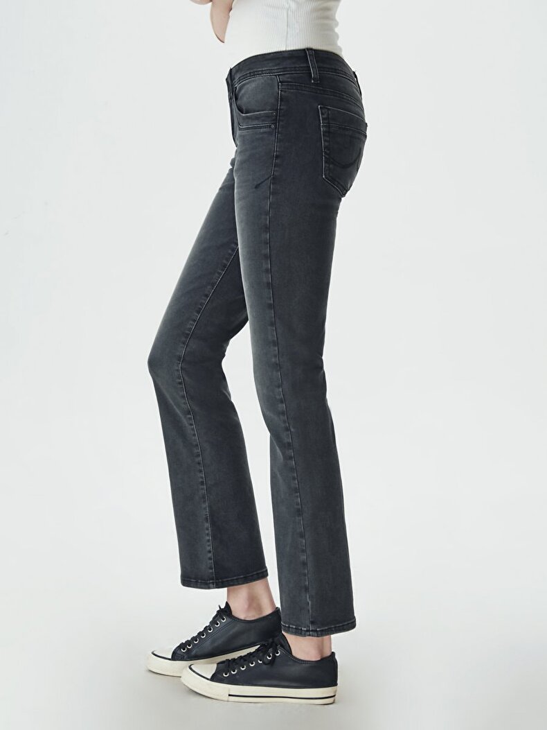 Valerie Low Waist Bootcut Jeans Hosen