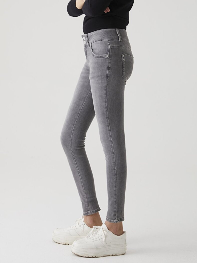 Molly M Jeans