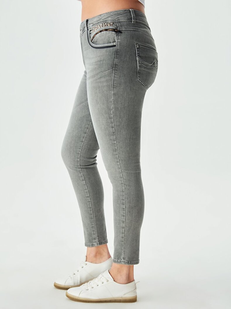 Rosella L Hosen