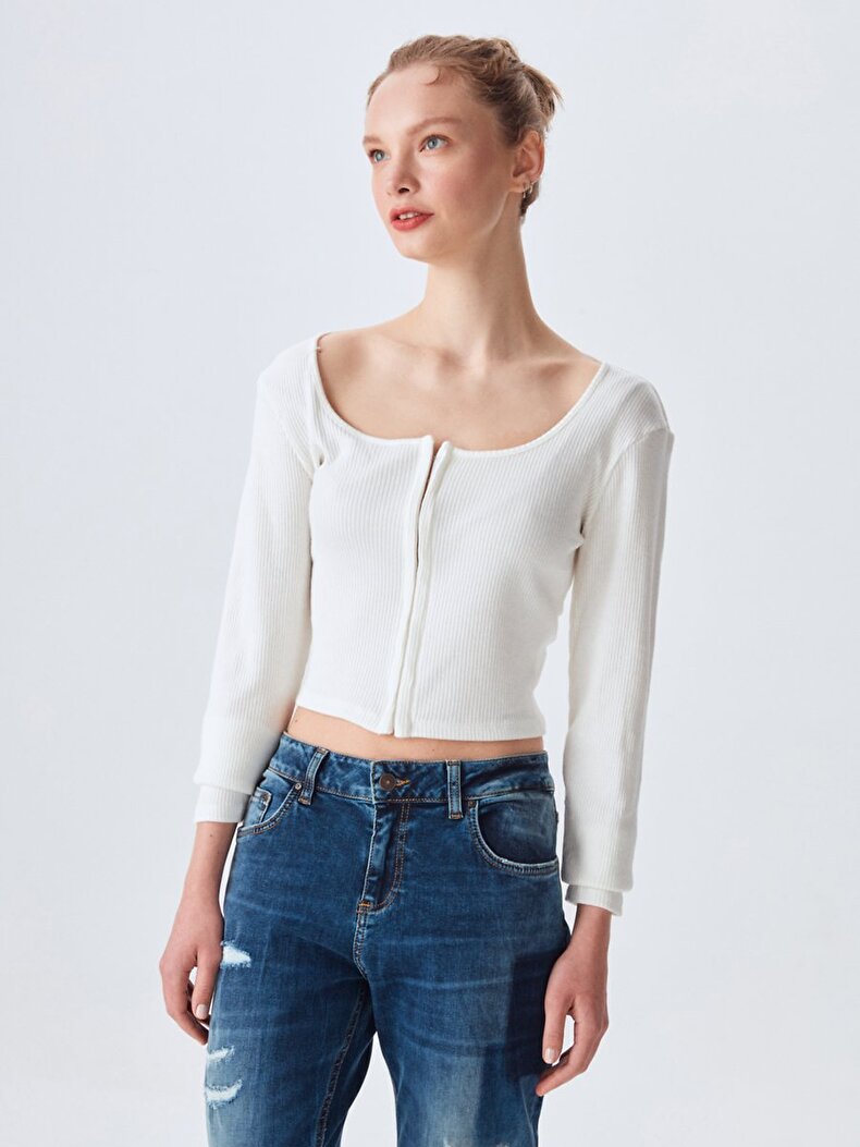 Mika C Broek