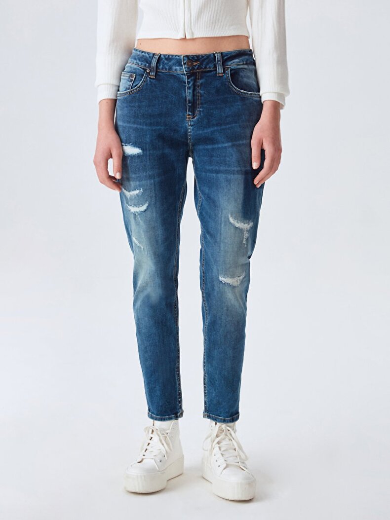 Mika C Broek