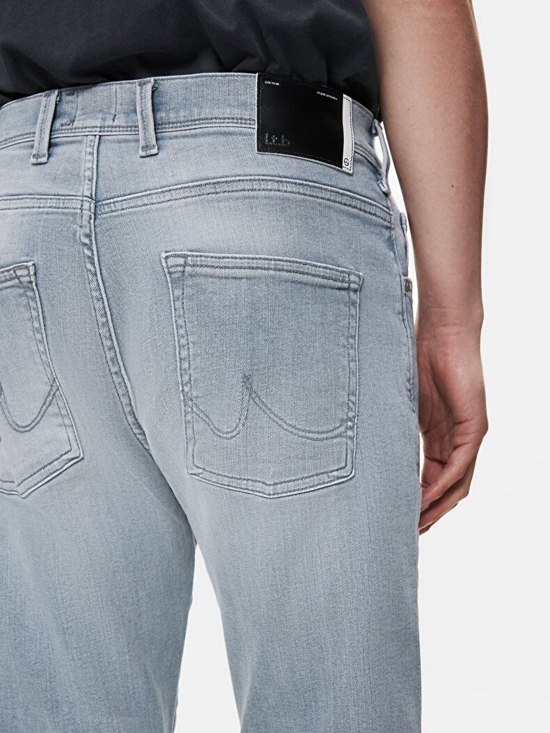 Diego X Y Tapered Leg Mid Waist Jean Trousers