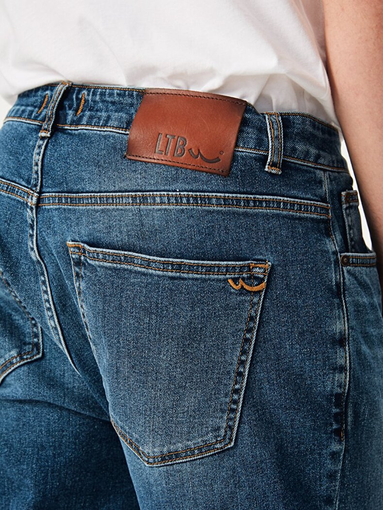 Alessio Jeans
