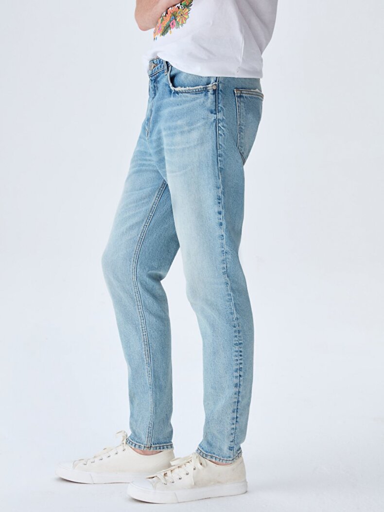 Alessio Mid Waits Tapered Jeans Trousers