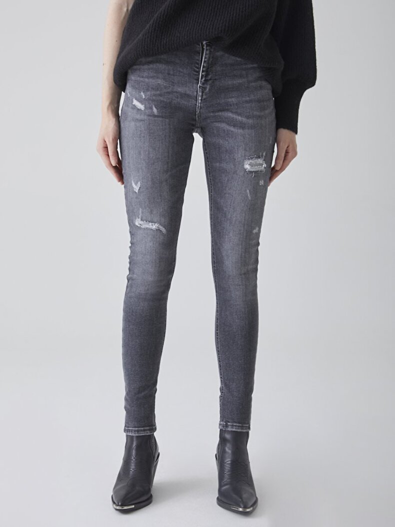 Amy X Hosen