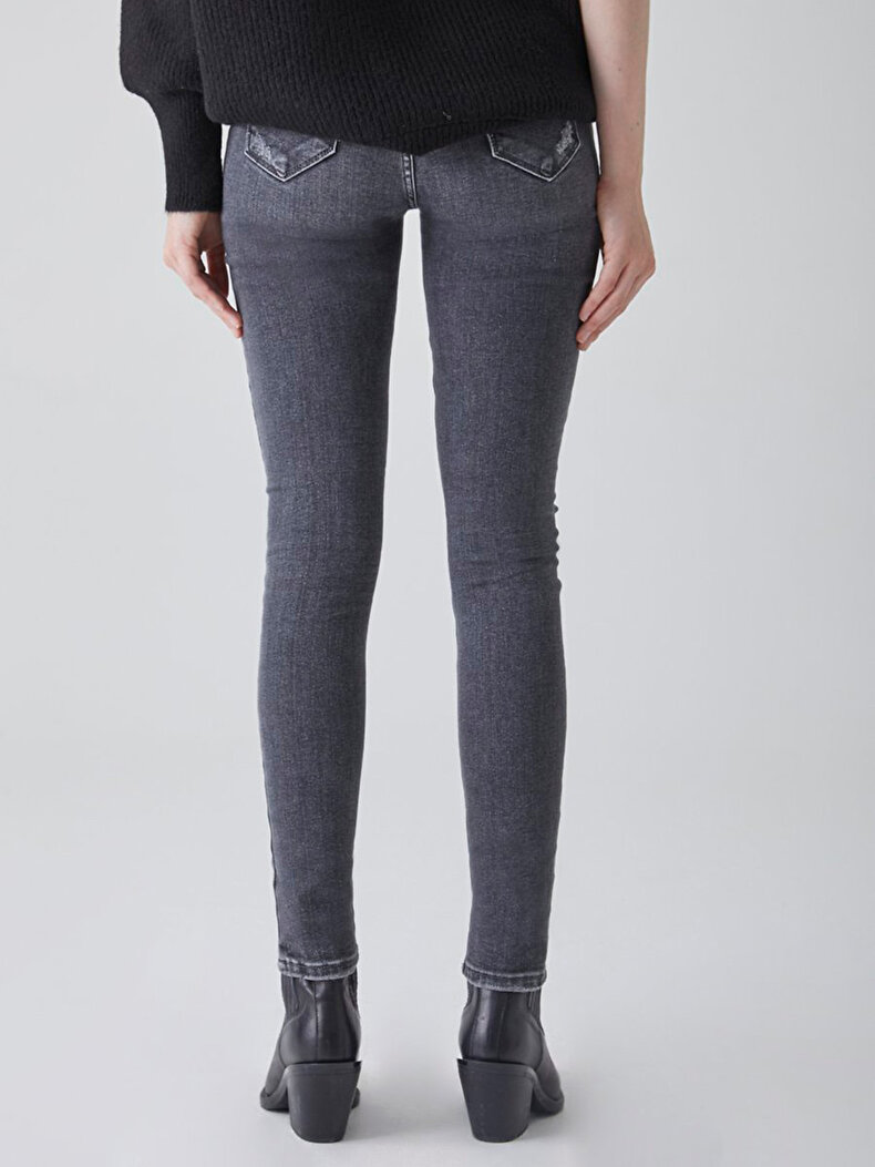 Amy X Hosen