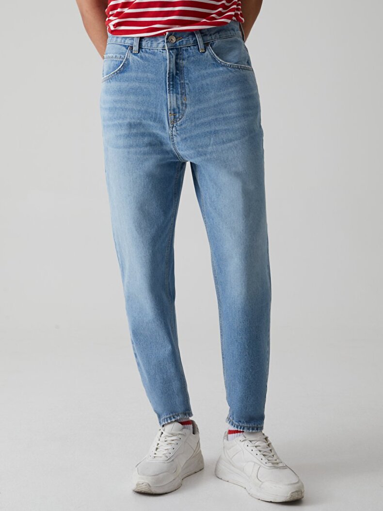 Julian Mid Waits Comfortable Cut Loose Fit Jeans Trousers