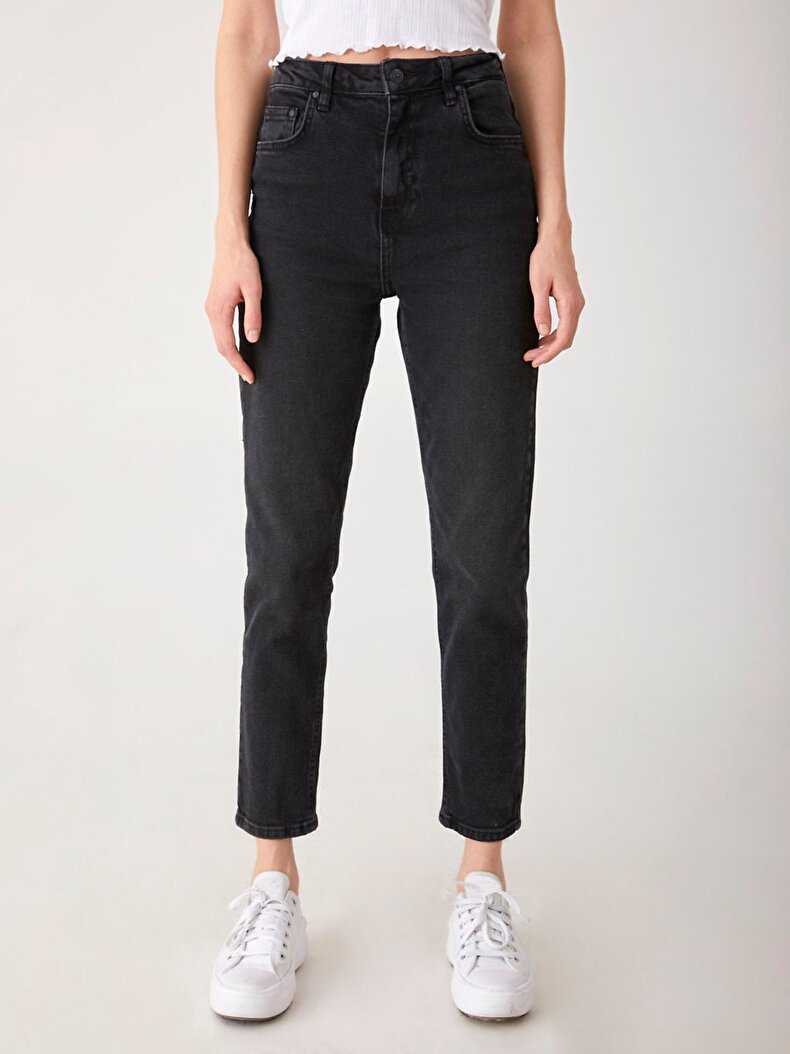 Maggie X Mom Jeans Broek