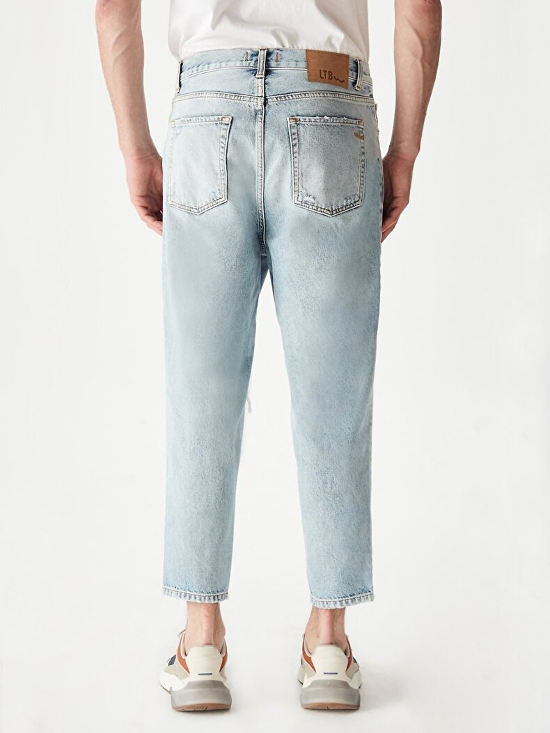 Julian X Hosen