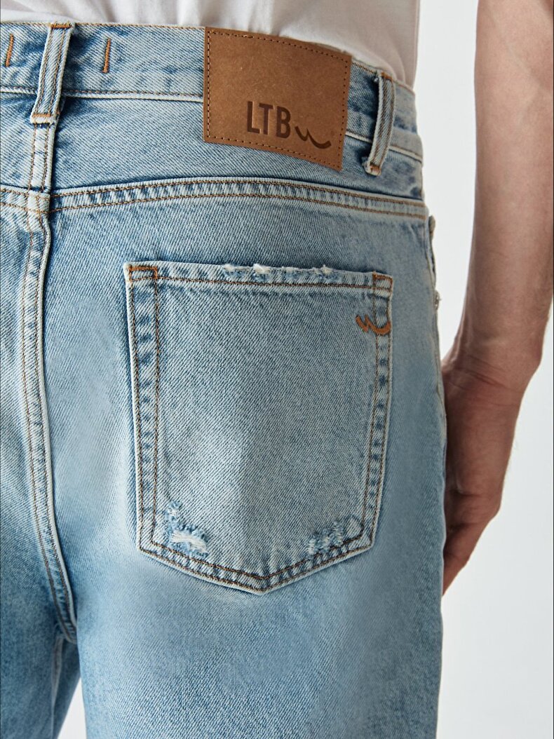 Julian X Hosen