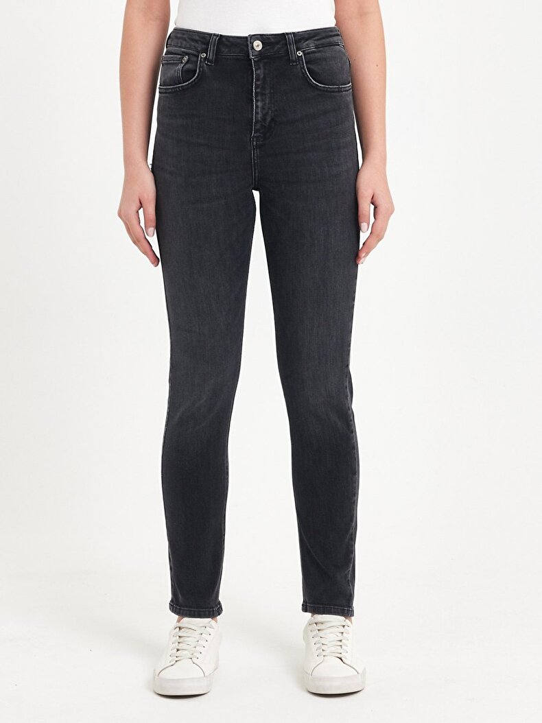 Ronna X Dar Paça Yüksek Bel Jean Pantolon