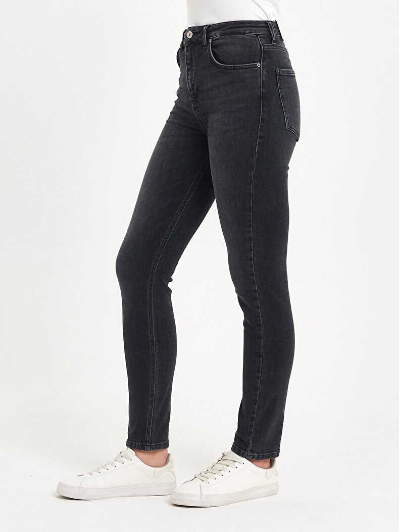 Ronna X Dar Paça Yüksek Bel Jean Pantolon