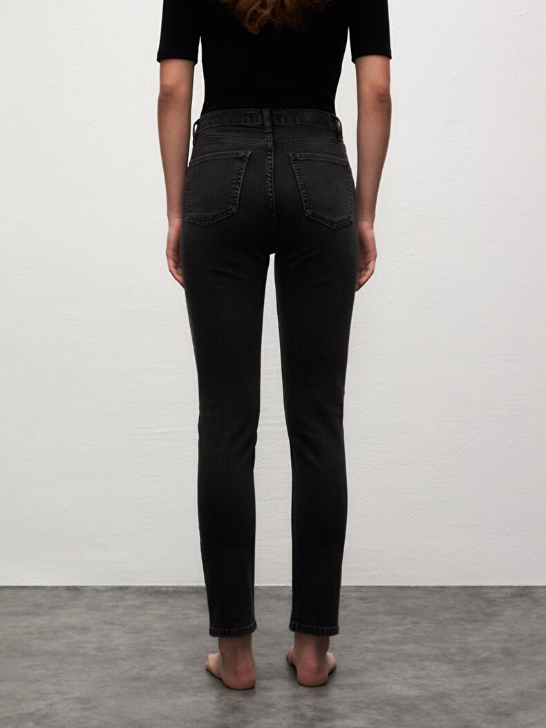 Ronna X Dar Paça Yüksek Bel Jean Pantolon