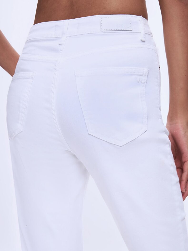 Betıana X Düz Paça Yüksek Bel Jean Pantolon