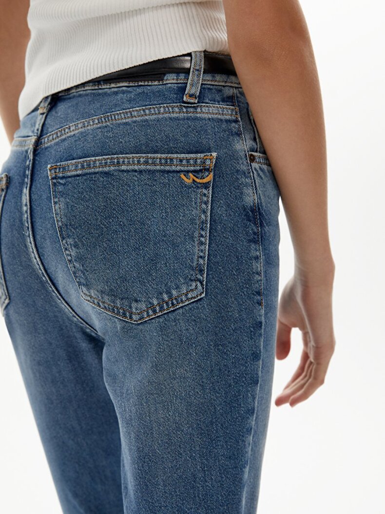 Betıana X Düz Paça Yüksek Bel Jean Pantolon