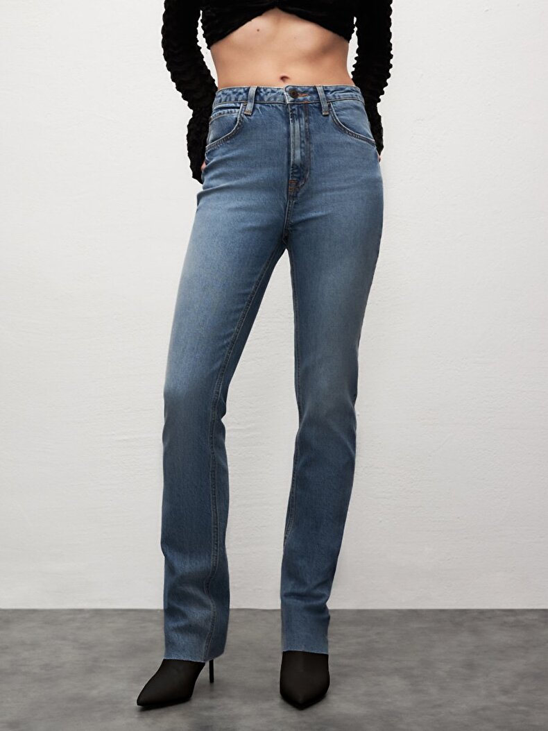 Betiana X Düz Paça Yüksek Bel Jean Trousers