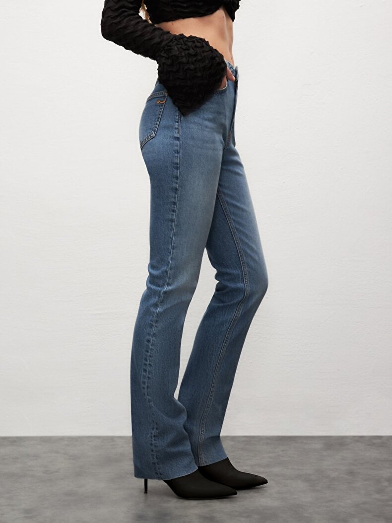 Betiana X Düz Paça Yüksek Bel Jean Trousers