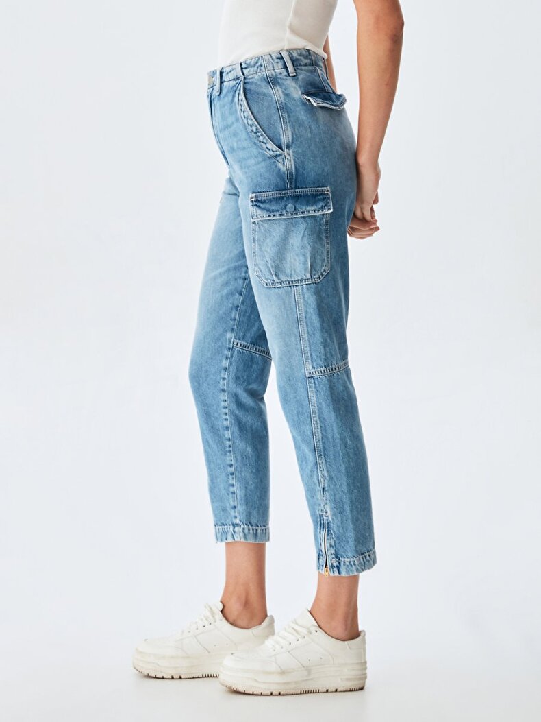 Liora Hosen