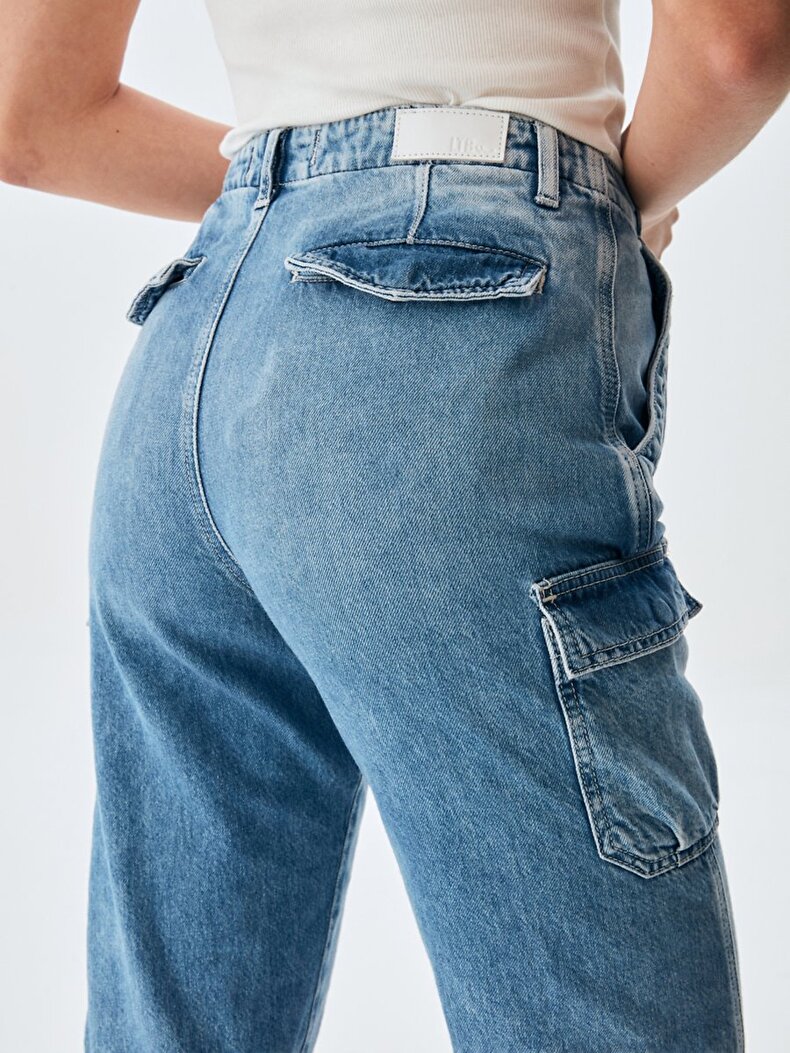 Liora Hosen